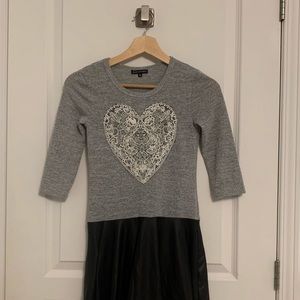 Jersey top dress with lace design